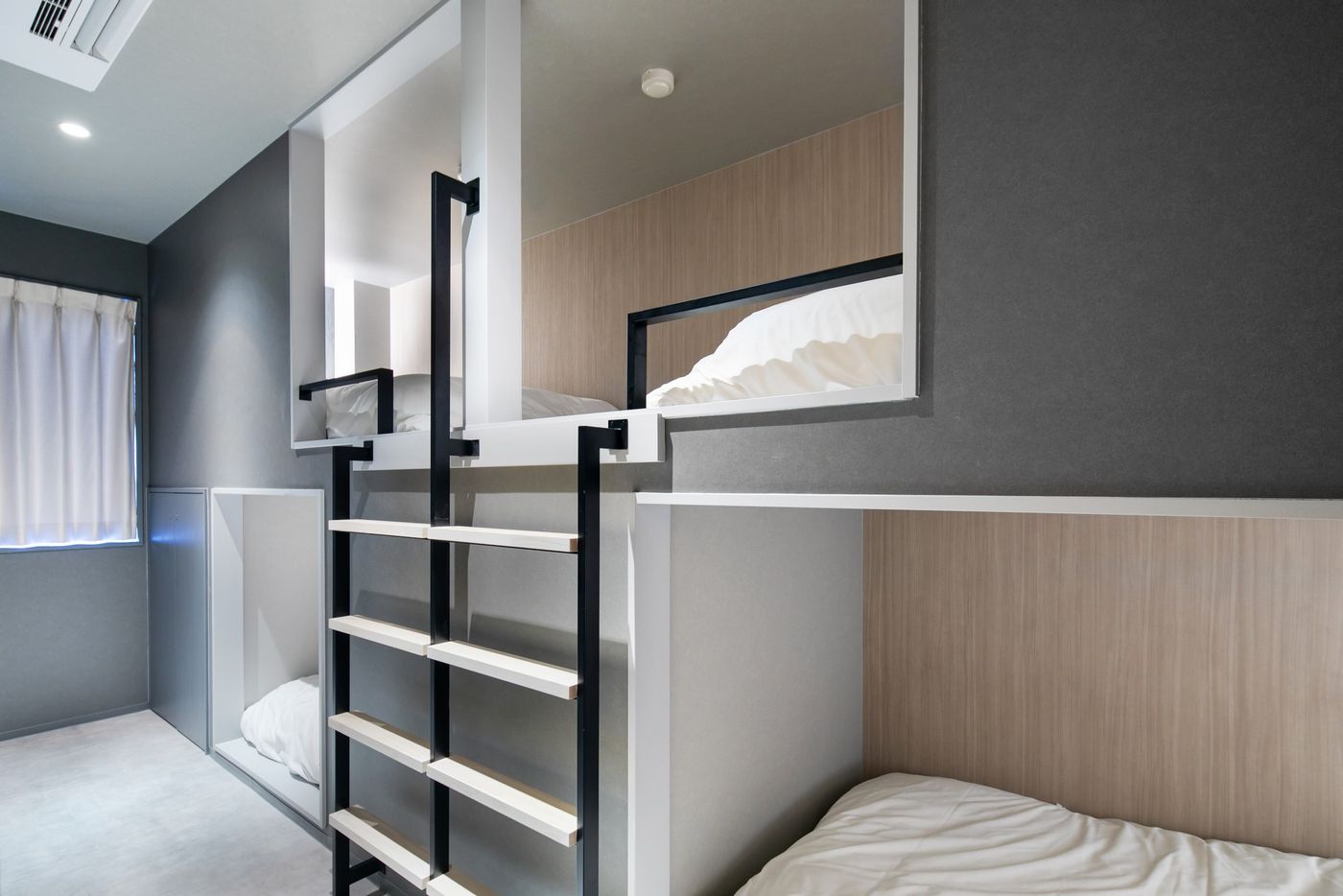 設(シツラエ)大阪心斎橋 2